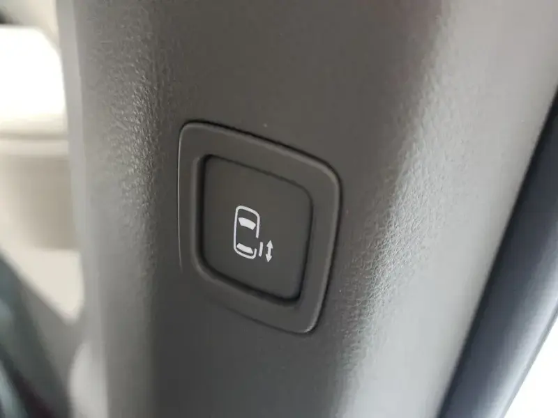 2021 Kia Carnival с пробегом 35 057 км