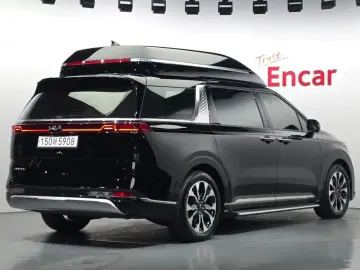 2023 Kia Carnival с пробегом 93 997 км