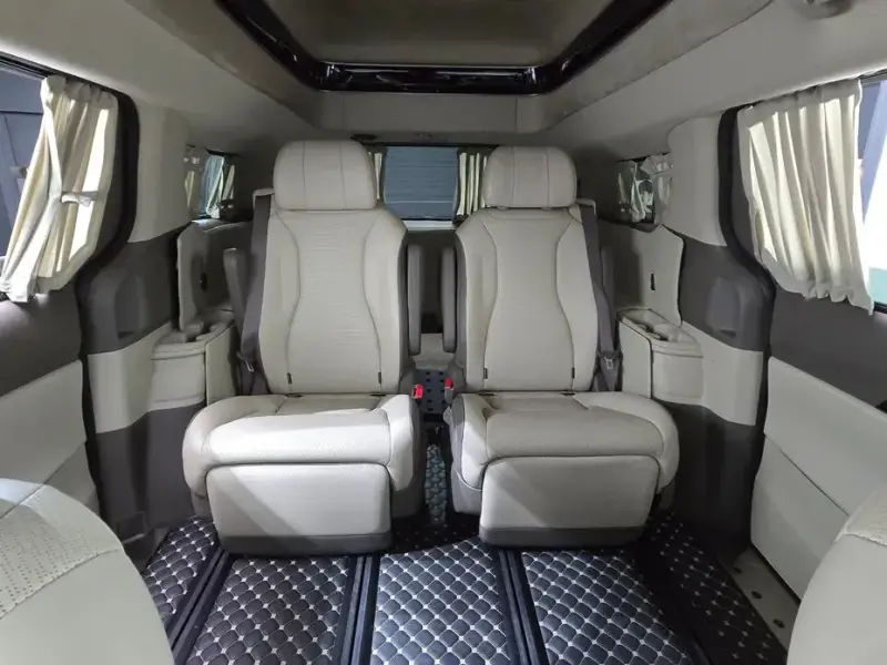 2022 Kia Carnival с пробегом 48 833 км