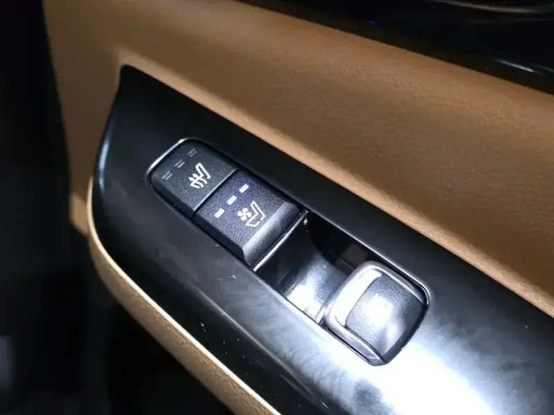 2022 Kia Carnival с пробегом 54 733 км