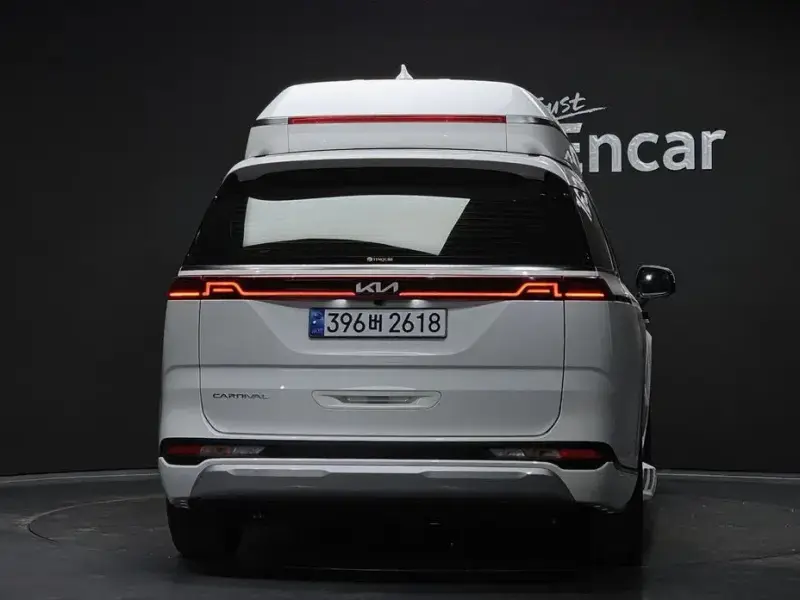 2021 Kia Carnival с пробегом 126 643 км