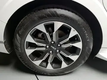 2021 Kia Carnival с пробегом 126 643 км