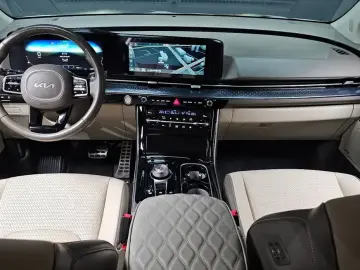 2021 Kia Carnival с пробегом 126 643 км