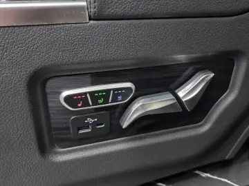 2022 Kia Carnival с пробегом 130 171 км