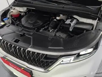 2023 Kia Carnival с пробегом 145 277 км