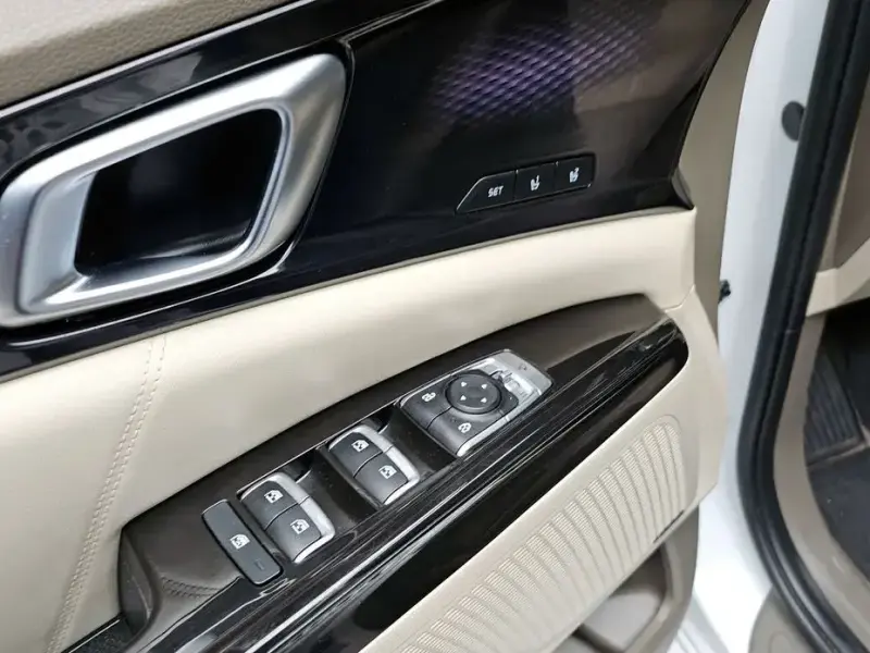 2021 Kia Carnival с пробегом 126 643 км