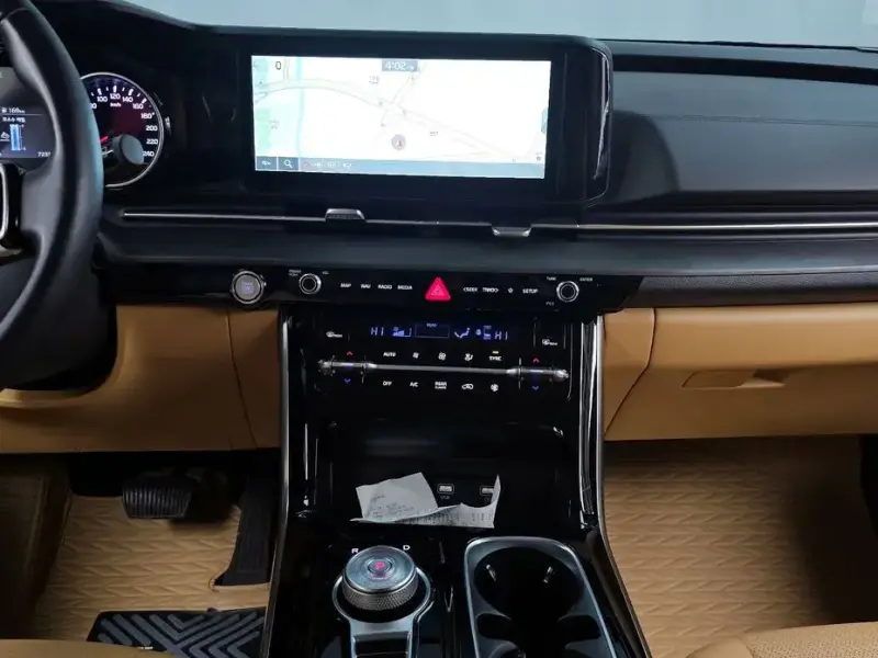 2022 Kia Carnival с пробегом 72 331 км