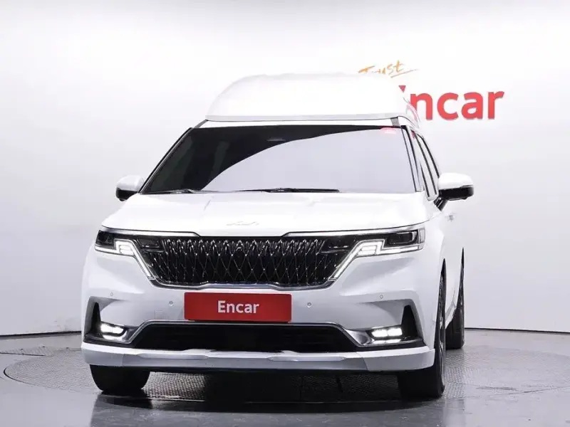 2021 Kia Carnival с пробегом 47 411 км