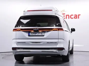 2021 Kia Carnival с пробегом 47 411 км
