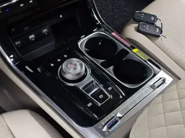 2021 Kia Carnival с пробегом 47 411 км