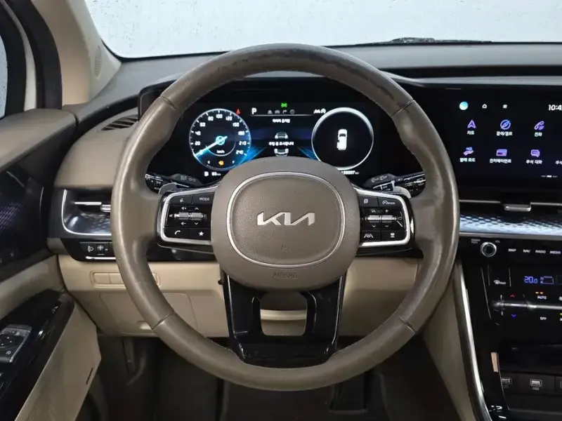 2022 Kia Carnival с пробегом 133 337 км