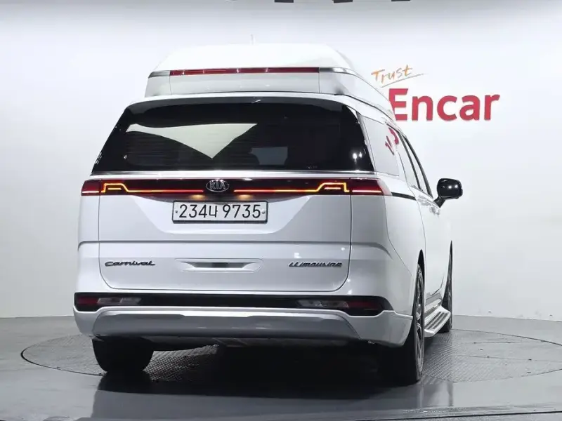 2021 Kia Carnival с пробегом 51 728 км