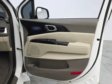 2022 Kia Carnival с пробегом 133 337 км