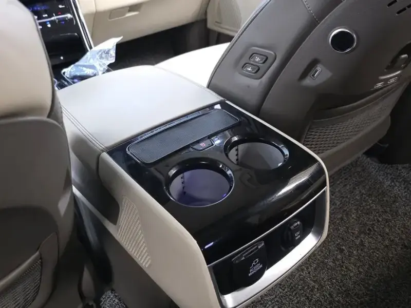 2022 Kia Carnival с пробегом 133 337 км