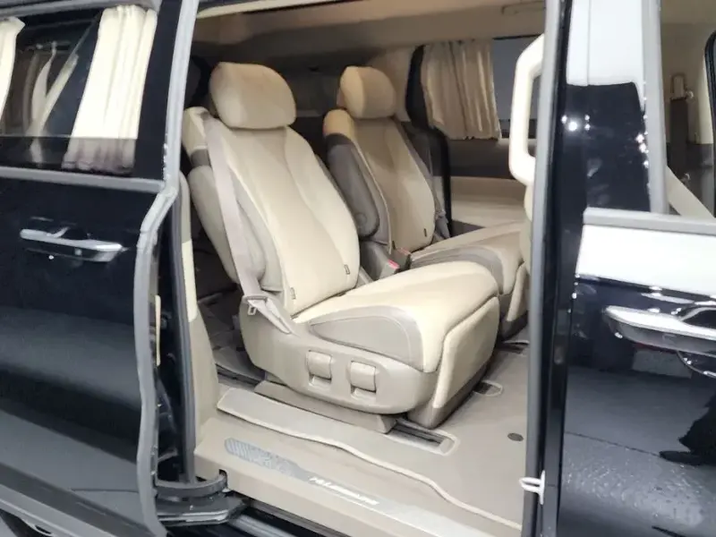 2021 Kia Carnival с пробегом 52 176 км