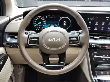 2021 Kia Carnival с пробегом 52 176 км