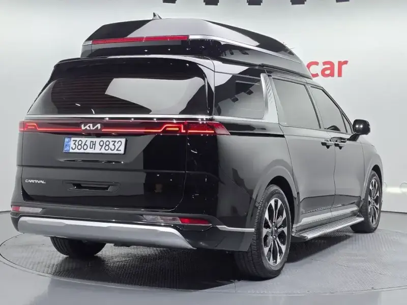 2022 Kia Carnival с пробегом 72 007 км