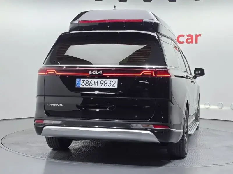 2022 Kia Carnival с пробегом 72 007 км