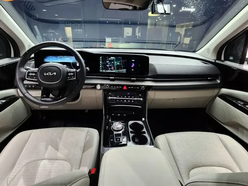 2022 Kia Carnival с пробегом 51 613 км