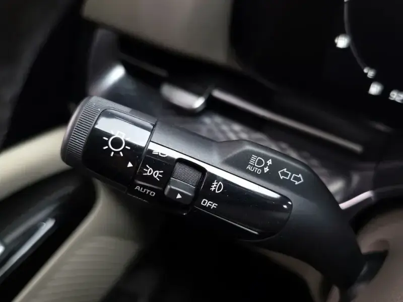 2021 Kia Carnival с пробегом 51 728 км