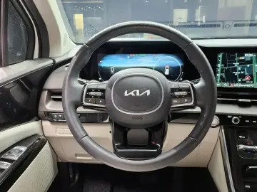 2022 Kia Carnival с пробегом 51 613 км