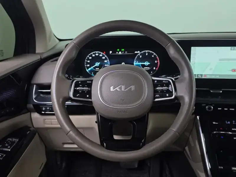 2022 Kia Carnival с пробегом 72 007 км