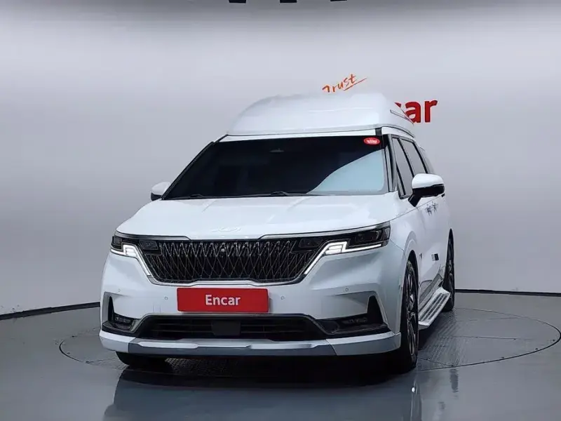 2022 Kia Carnival с пробегом 47 939 км