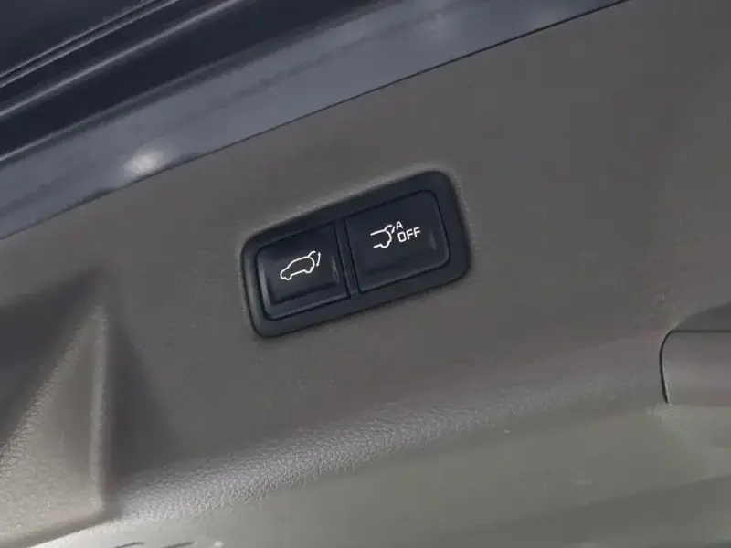 2022 Kia Carnival с пробегом 72 007 км