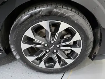 2022 Kia Carnival с пробегом 16 652 км