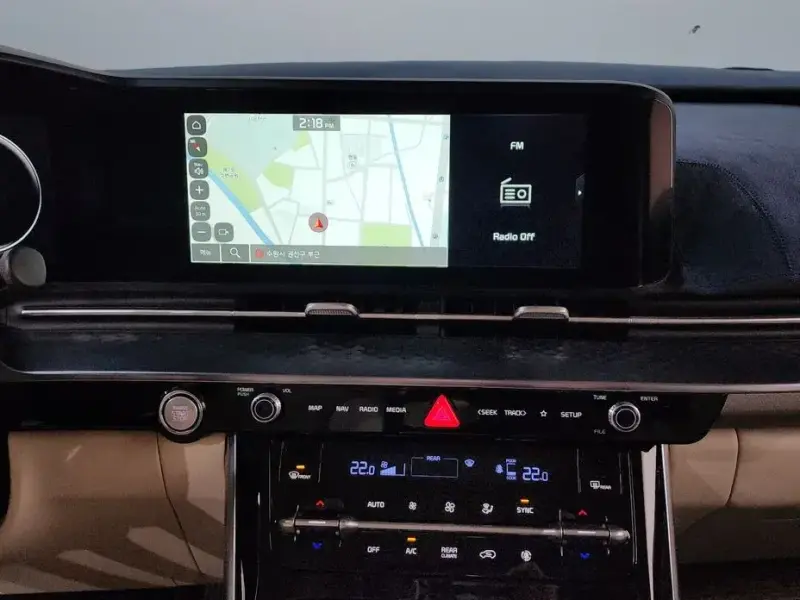 2022 Kia Carnival с пробегом 47 939 км