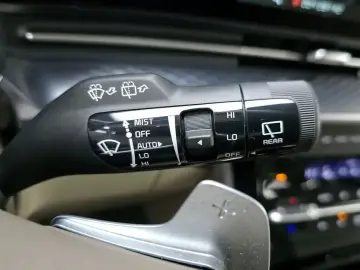 2022 Kia Carnival с пробегом 16 652 км