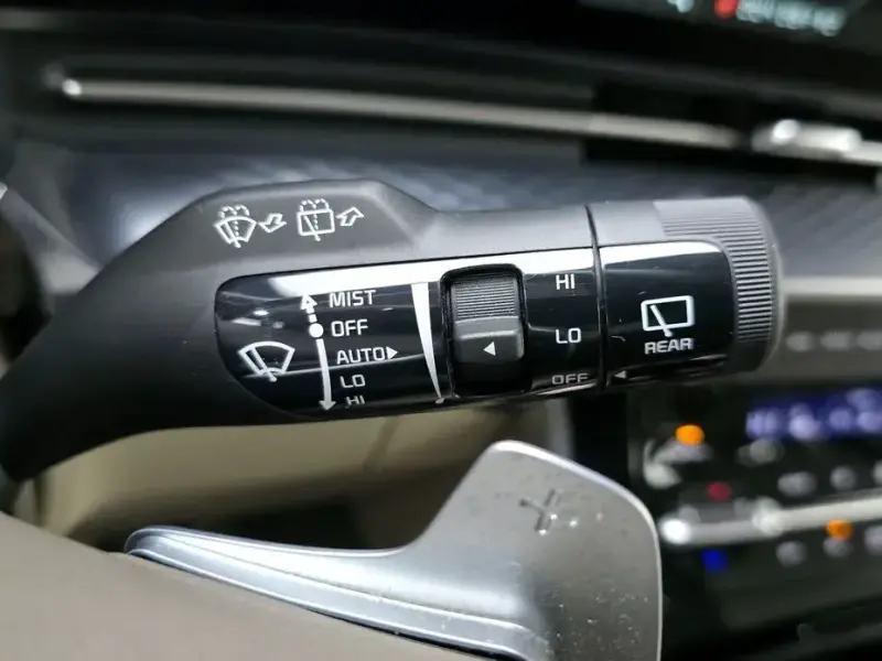2022 Kia Carnival с пробегом 16 652 км