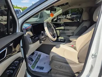 2021 Kia Carnival с пробегом 92 097 км