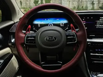 2021 Kia Carnival с пробегом 114 675 км