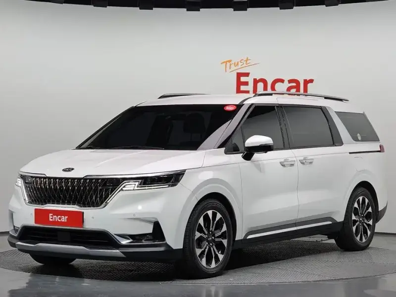 2021 Kia Carnival с пробегом 79 991 км