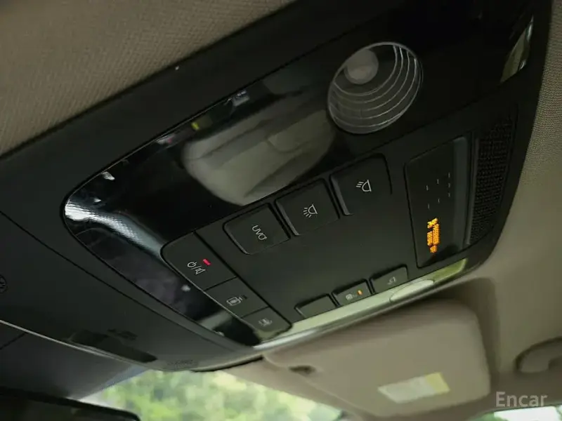 2021 Kia Carnival с пробегом 114 675 км