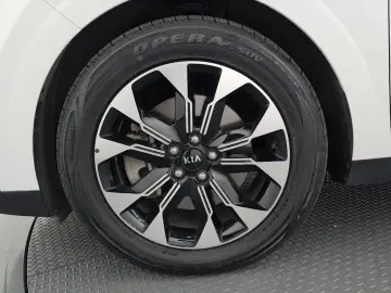 2021 Kia Carnival с пробегом 79 991 км
