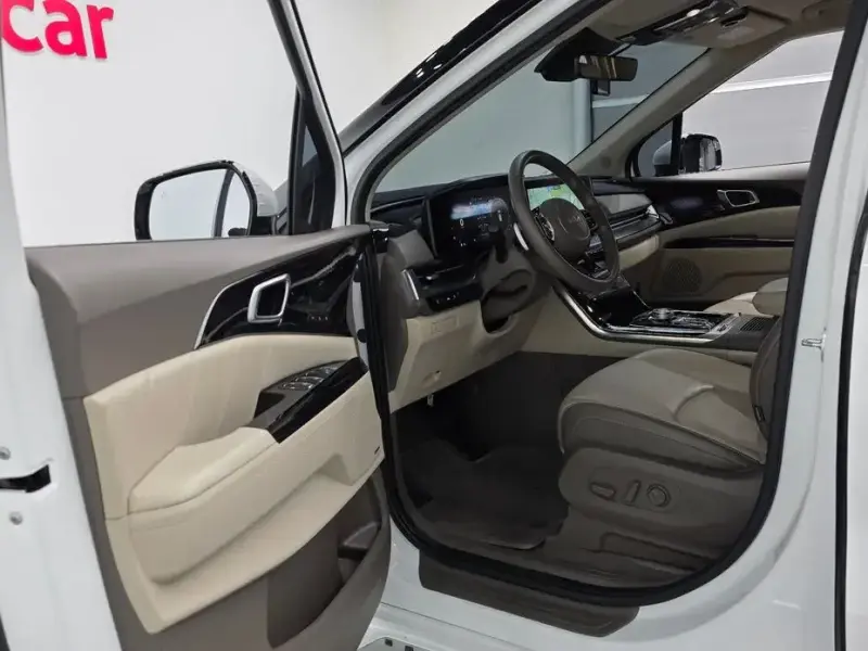 2022 Kia Carnival с пробегом 58 148 км