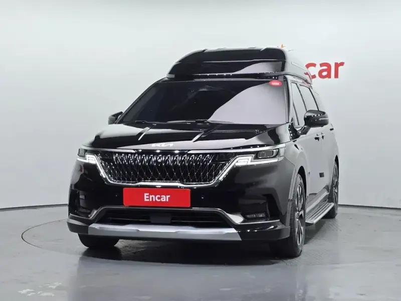 2023 Kia Carnival с пробегом 44 738 км