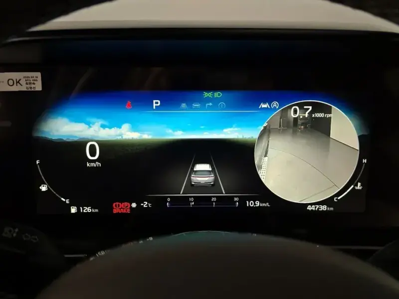 2023 Kia Carnival с пробегом 44 738 км