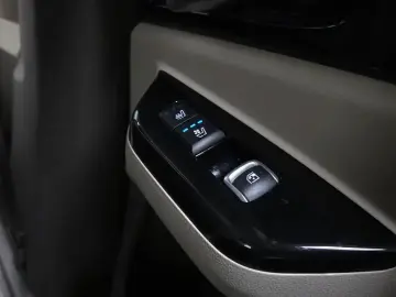 2022 Kia Carnival с пробегом 58 148 км