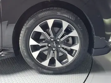 2022 Kia Carnival с пробегом 50 394 км