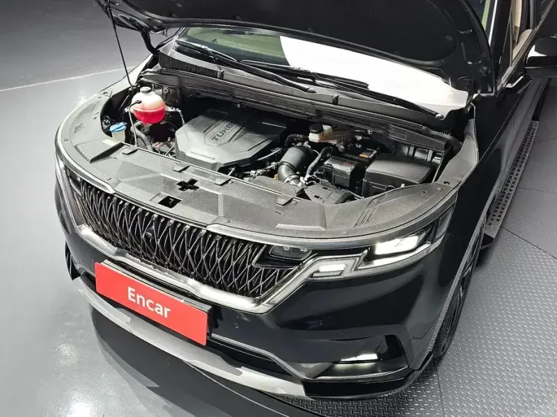 2022 Kia Carnival с пробегом 50 394 км