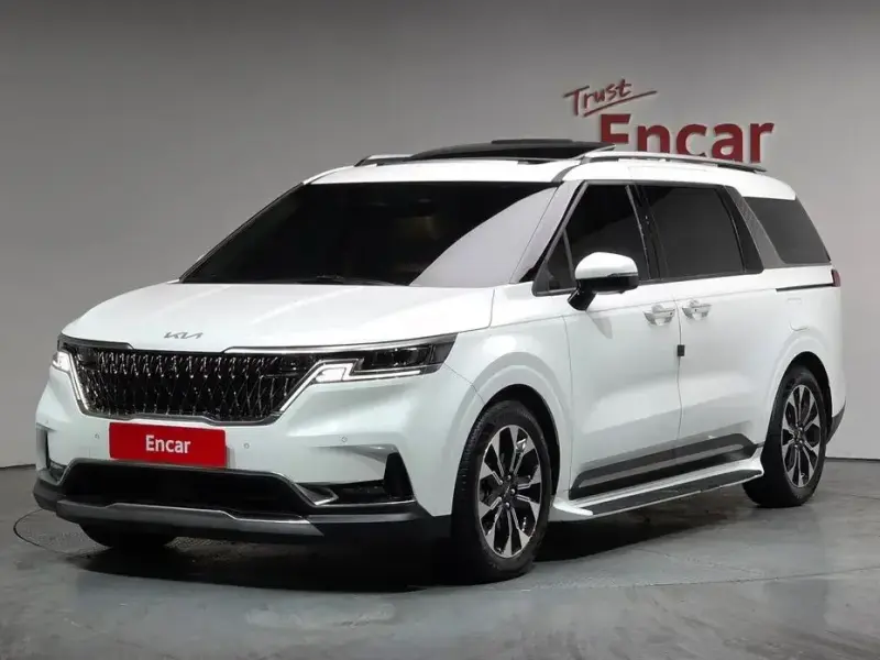2022 Kia Carnival с пробегом 55 310 км