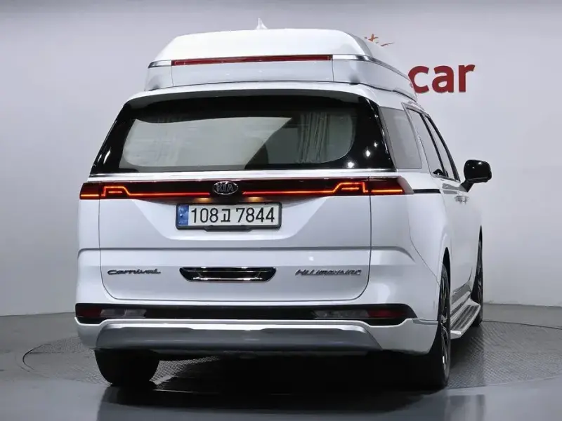 2021 Kia Carnival с пробегом 61 116 км