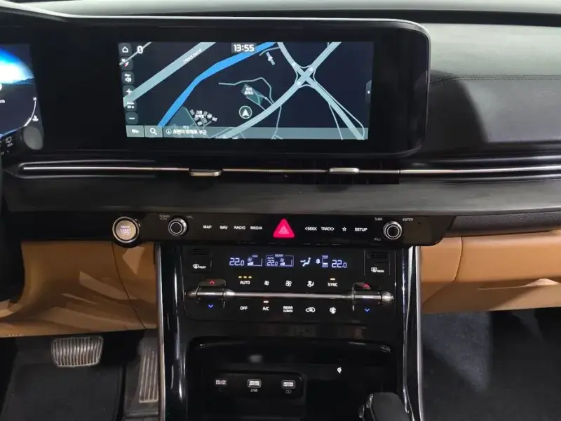 2023 Kia Carnival с пробегом 87 702 км