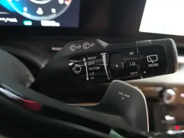 2022 Kia Carnival с пробегом 55 310 км