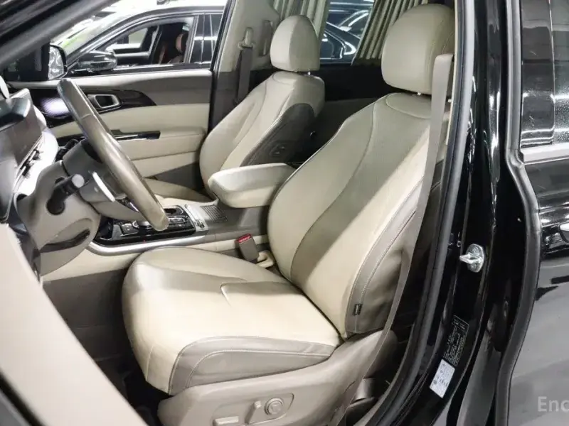 2021 Kia Carnival с пробегом 57 180 км