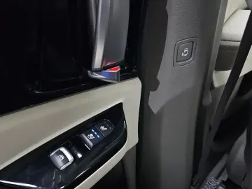 2023 Kia Carnival с пробегом 47 207 км