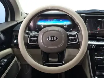 2021 Kia Carnival с пробегом 61 116 км